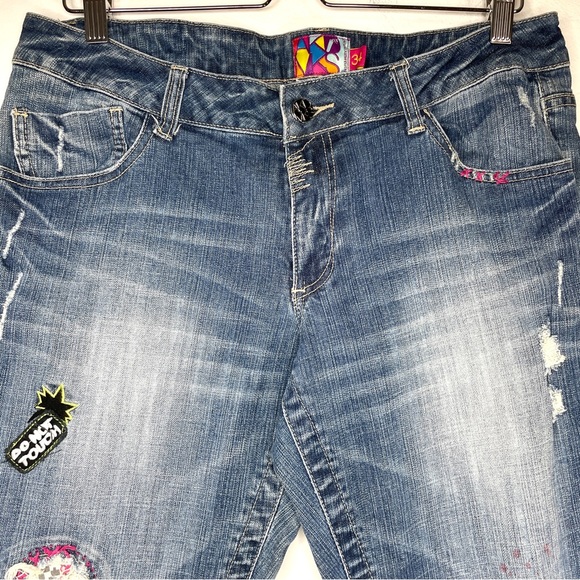 AKDMKS Akademiks Women’s Patch Distressed Jeans - Picture 3 of 14